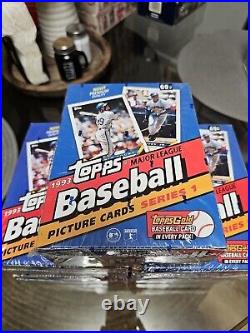 1993 Topps Baseball Series 1 Complete Factory Sealed Wax Box (Gold/Jeter RC)