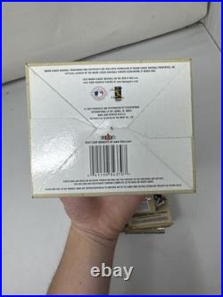 2004 Fleer Ultra Baseball Hobby Box Sealed (24 Packs) 2004 Fleer Ultra Baseball Hobby Box Sealed (24 Packs)